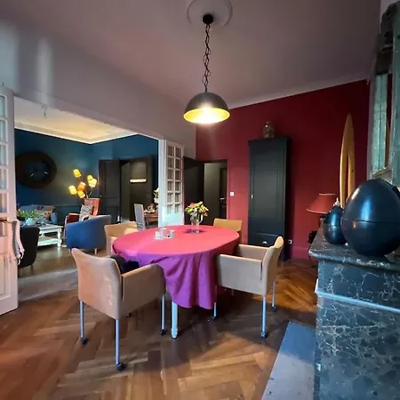 Coeur De Ville, Garage Prive Et Gratuit Avec Terrasse ! *